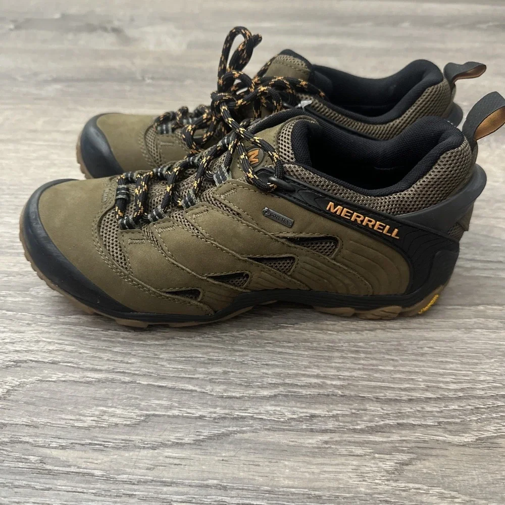 Merrell Chameleon 7 Gore-TEX Men's Dusty Olive Hiking Shoes Size 8 Men's